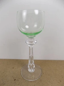 Antik Grün & Kristall Rhein Weinglas Kelch Facettenschliff Stiel - Bild 1 von 5
