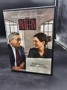 Die Praktikantin (DVD, 2015 Warner Bros) Robert DeNiro Anne Hathaway - Bild 1 von 3