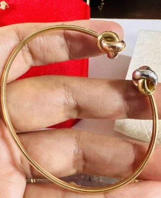 18K 750 18C Saudi Tricolor Gold Knot Bangle Bracelet 6.1g 11mm Fits 6/7” Sm/Med - Image 1 of 4