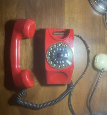 Telefono Vintage SAFNAT Milano - Immagine 1 di 2