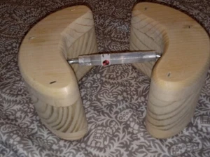 Hallett Super pine Big Head Stretcher Size 7 1/2 to 9 - Picture 1 of 2