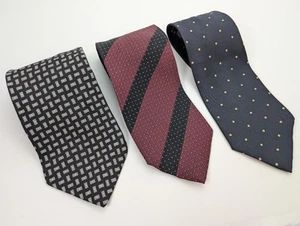 Lot of 3 Vintage Giorgio Armani Cravette 100% Silk Italian Made Neckties - Picture 1 of 11