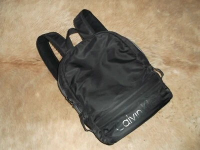 Calvin Klein Rucksack Schwarz Grau Geräumig Unisex Secondhand ansehen!! - Bild 1 von 4