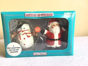 Neu Pacific Giftware Weihnachten Keramik magnetisch Schneemann Weihnachtsmann Salz Pfeffer Shaker - Bild 1 von 5