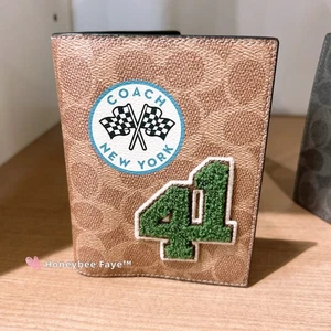 NWT Coach Passport Card Case In Signature Canvas With Patches/Penguin Print - Picture 1 of 35