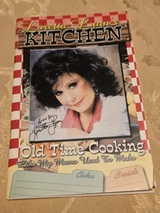 Loretta Lynn's Kitchen ~ Kochbuch ~ 2004 ~ Old Time Cooking ~ PB ~ 32 Seiten ~ SEHR GUTER ZUSTAND! - Bild 1 von 6