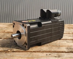 MOOG Serie G400A Modelo: G423-416A Tipo: G3L15_UL_N, FRENO 2NM - Imagen 1 de 7