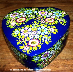 BOITE ARTISANALE PAPIER MACHE COEUR  PEINT A LA MAIN boite a bijoux - Picture 1 of 3