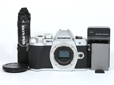 OLYMPUS OM-D E-M10 Mark III Mirrorless Camera Body Silver SC9748 [Mint] - Image 1 of 4