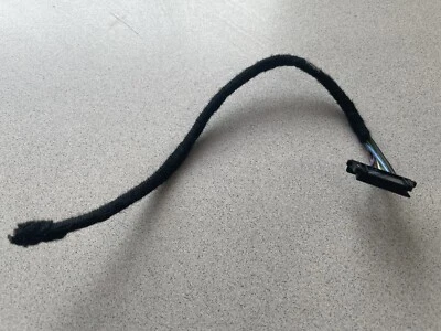 2006-2009 宝马 X3 3.0Si E83LCI ~ 右前门锁盖 ~ 51217202146 ~ 原始设备制造商 — 第 1/3 张图片