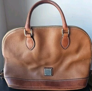 Cartera de Colección Dooney & Bourke Cremallera Cuero Grano Guijarro Carmelo Años 90 Usada - Imagen 1 de 11