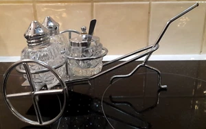 VINTAGE THREE PIECE CHROME & GLASS CONDIMENT CRUET SET WITHIN A METAL CARRIAGE - Picture 1 of 6