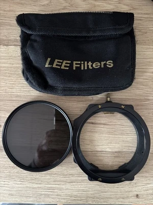 Lee Filters 3 Slot Filter Holder  +  105mm  Polariser  Pouch And Accessory Ring - Image 1 of 4