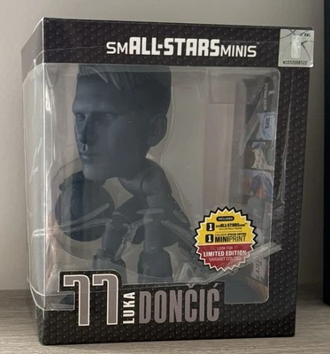 Minis Luka Doncic NBA Small-Stars edición limitada Figura de acción azul oscuro Mavericks Foto 1 de 4