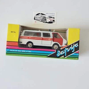 RAF - M 22031 Krankenwagen Maßstab 1:43 Diecast USSR CCCP STRETCHER Russisch - Bild 1 von 6