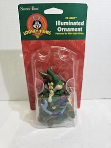 ILLUMINATED ORNAMENT w/WILE E COYOTE & ROAD RUNNER, CHRISTMAS TREE, 2000 NEW - Picture 1 of 4
