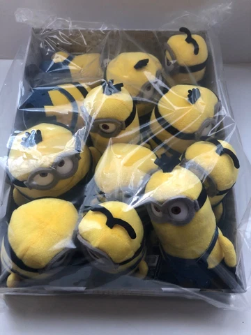 (12 Count) Case Plush Minions: The Rise of Gru Minions Bob Kevin Otto Stuart Cover