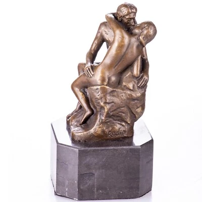Antique Sculpture nue en bronze "Le Baiser" d'après Rodin Sur un marbre noir - Photo 1/3