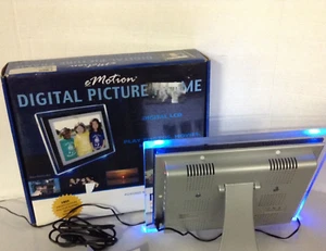 Parts & Pieces eMotion Digital 10.4" Picture Frame Ambient Blue Photos NO remote - Picture 1 of 8