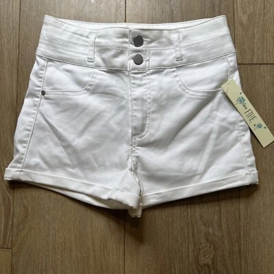 NEW Love Fire Women Juniors White Shorts Size 1 Comfort Stretch Cuff - Image 1 of 4