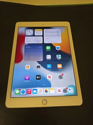 Apple iPad Air 2 128GB Wi-Fi 9.7" Gold A1566 - Pressure mark.   (DK813) - Image 1 of 4