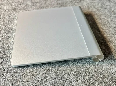 Apple Magic Trackpad  | Modell A1339 | Bluetooth Touchpad | Zustand: Sehr Gut - Bild 1 von 4