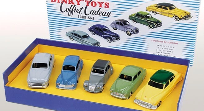 Coffret Cadeau Tourisme de 1955 N° 24 (5 Voitures)( JAMAIS OUVERT SOUS CELLOPHAN - Photo 1/1