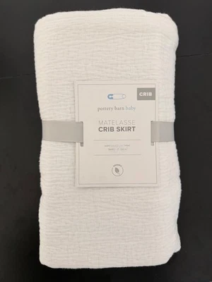NUEVO Pottery Barn NIÑOS BEBÉ Algodón Orgánico Matelasse Guardería Cuna Falda Blanca Foto 1 de 2