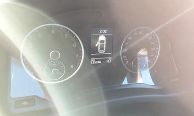 2011 Tiguan OE Speedometer Gauge Cluster 125K Miles Volkswagen - Image 1 of 4