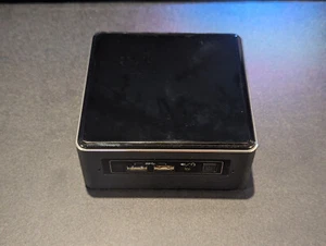Intel NUC Mini PC NUC7i3DNH i3-7100U 2.4GHz 4GB - Picture 1 of 3