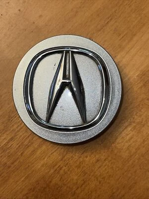 C71804 OEM Acura ILX, RDX, RLX OEM tapa central plateada ligera #44732-TX4-A900 Foto 1 de 2