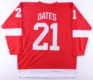Adam Oates Signed Detroit Red Wings Jersey (JSA COA) Playing career 1985–2004 - Picture 1 of 6