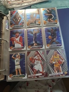 THREE-RING BINDER WITH OVER 200 BASKETBALL CARDS: LARRY BIRD, Jabber. Etc - Picture 1 of 24