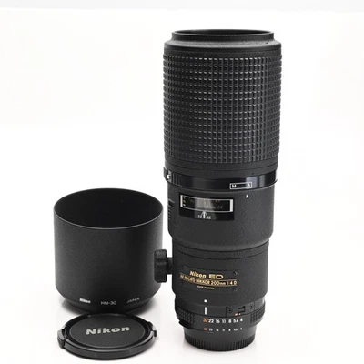 Nikon Nikkor AF 200mm f4 D ED Micro Lens #014 - Image 1 of 4