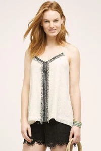 Camiseta sin mangas Anthropologie AKEMI + KIN con flecos Crossroads de encaje crema negra pequeña - Imagen 1 de 4