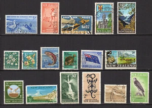 Nouvelle-Zélande années 60 lot de 16 timbres oblitérés /TE3506 - Imagen 1 de 1