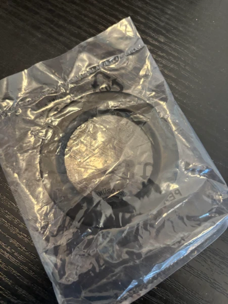 Cubierta de dosel de repuesto para ventilador Harbor Breeze 74" bronce frotado con aceite Foto 1 de 1