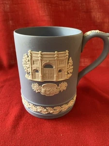 Tazza/tazza decorativa vintage Wedgwood Natale 1981 arco marmo blu pallido - Foto 1 di 8