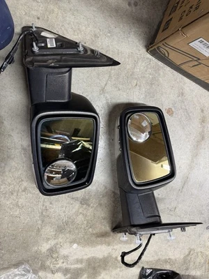 Espejos retrovisores laterales Ram modelo clásico 2009-2022 con intermitente plegado eléctrico calefacción Foto 1 de 2