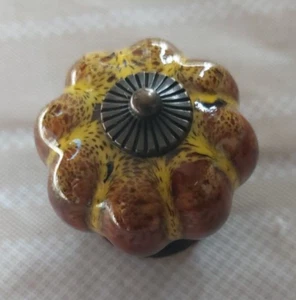 18 pomelli in ceramica per armadio a forma di zucca - Foto 1 di 8