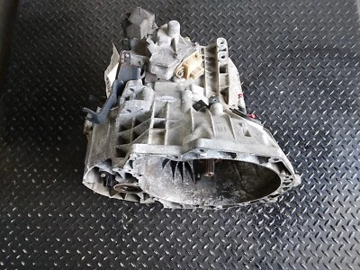 1999 Ford Contour 2.0L 4 Cylinder M/T Manual 5 Speed Transmission Gearbox Foto 1 de 4