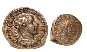 2 Roman Silver Coins Caracalla and Gordion - Picture 1 of 11