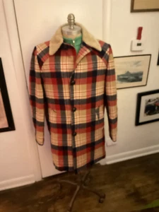 Vintage Pendleton Men's Flannel Jacket Red/ Beige Plaid Size L - Picture 1 of 12