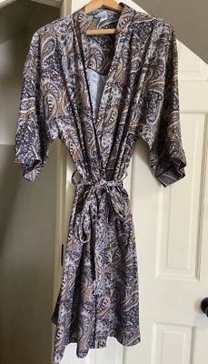Vintage SADDLEBROOK Unisex Paisley Wrap Robe 48-52 Gray Brown Gold - Image 1 of 4