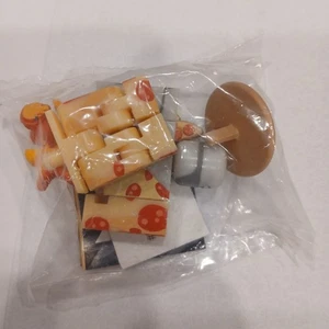 ROBL0X versiegelt loyal Pizza Warrior virtuelles Gesicht Lächeln Spielzeug & virtueller Code enthalten - Bild 1 von 2