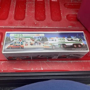 Camion giocattolo e corsa Hess 1991 nuovo con scatola originale - Foto 1 di 4