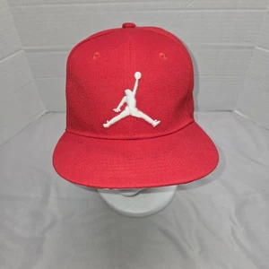 Gorra Nike Air Jordan Hombre Ajustable a Presión Roja Blanca Bordada Logo Gorra - Imagen 1 de 6