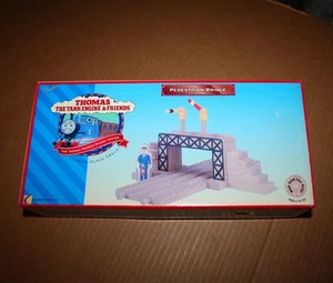 Thomas The Train & Friends puente pedestrain madera (1996) - Imagen 1 de 6