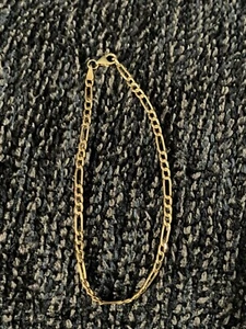10 Karat Gelbgold 6,5 Zoll Figarokettenarmband 2 mm breit 0,8 Gramm - Bild 1 von 4