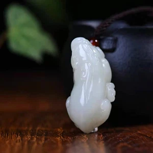 Chinese Natural Hetian Jade Hand carved Exquisite Brave Troops Pendants Crafts - Picture 1 of 6